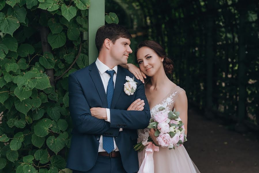 Fotógrafo de casamento Valeriya Yarchuk (valeriyarsmile). Foto de 30 de setembro 2018