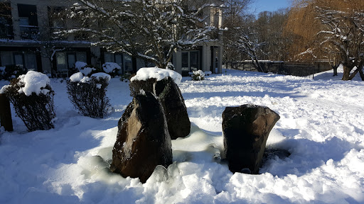 Three Rocks Fountain