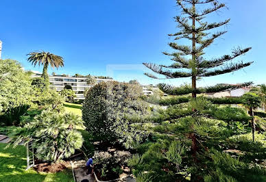 Apartment with terrace 1