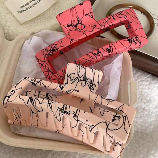 Title 10, Large Size Vintage Claws Trendy Crab Hair Clip....