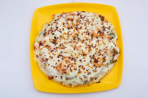 Hot Schezwan Pizza [10 Inches]