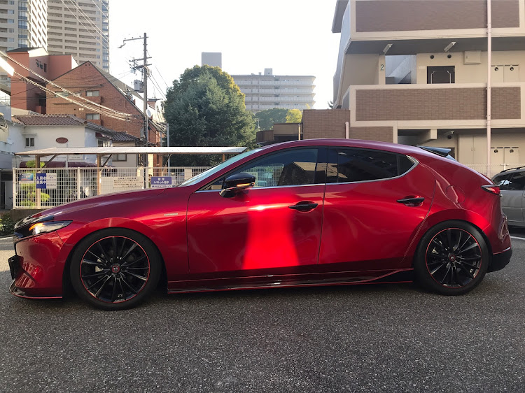 MAZDA3のテイン車高調・フレックスZ・NOJコーティング・セラミックに関するカスタム事例の投稿画像1枚目