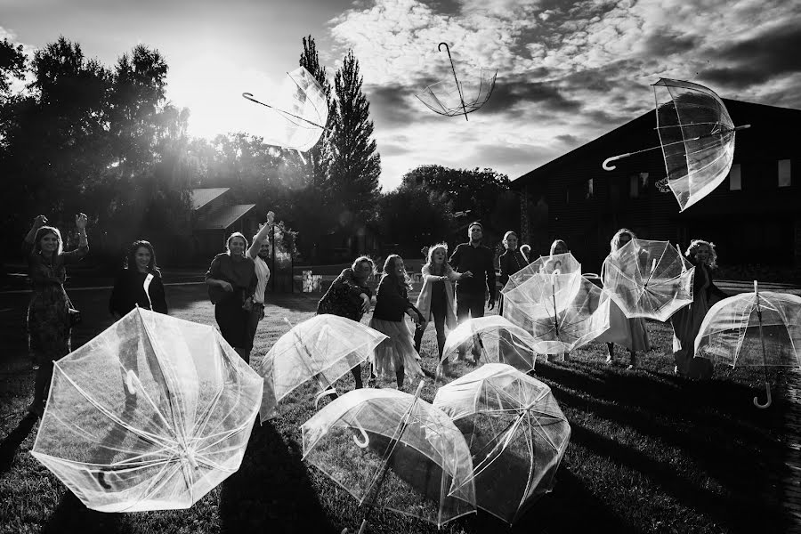 Fotografo di matrimoni Anton Varsoba (varsoba). Foto del 14 marzo 2018