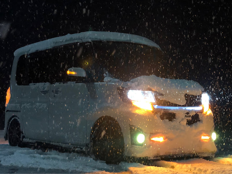 タントカスタムのタントカスタムla600s・ゆきまみれ・あけましておめでとうございますに関するカスタム事例の投稿画像1枚目