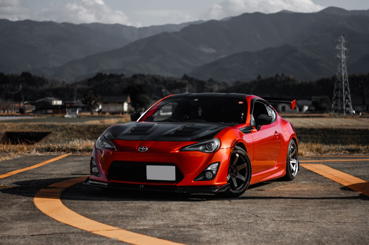 86のお気に入りを表紙に飾る・一眼レフ初心者・ドライブ・田舎の風景に関するカスタム事例の投稿画像1枚目