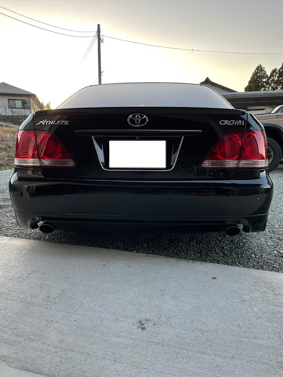 じゅんヴェルさんが投稿した鹿児島・328garage・18クラウン・テールランプ交換に関するカスタム事例の投稿画像2枚目