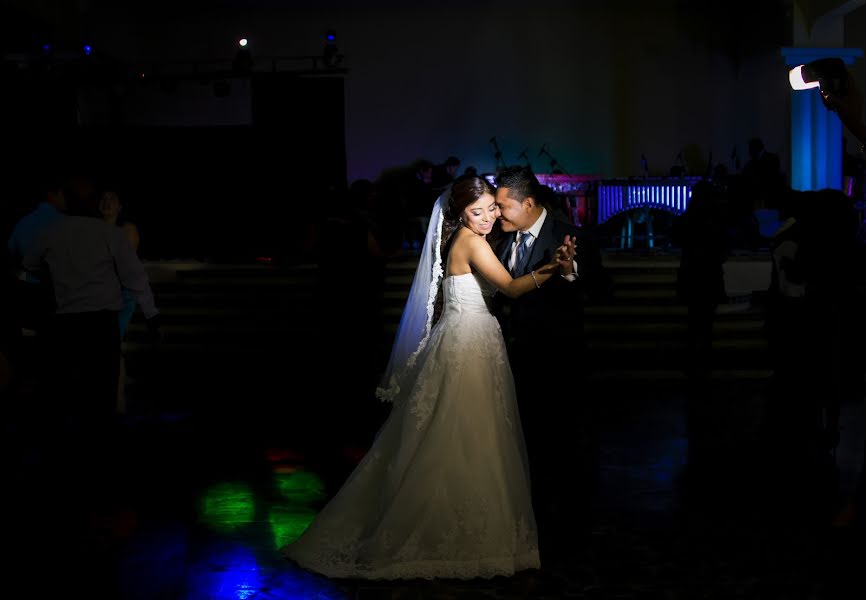 Fotógrafo de bodas Rhode Can (rhodecan). Foto del 24 de febrero 2018