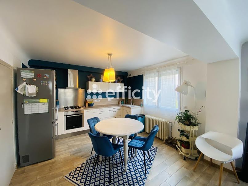 Vente maison 7 pièces 177.7 m² à Neuilly-Plaisance (93360), 529 000 €