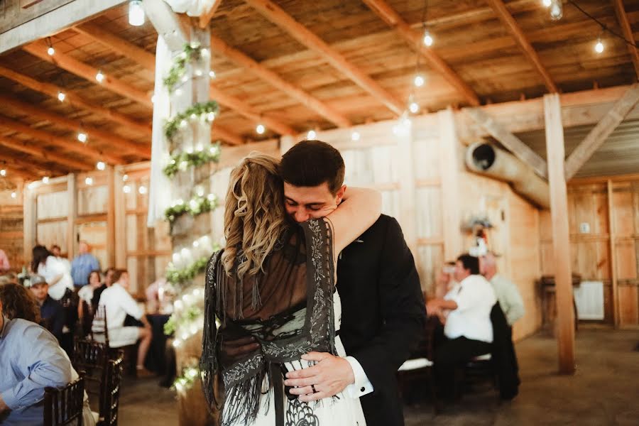 Fotógrafo de bodas Christa (christaphotos). Foto del 30 de diciembre 2019