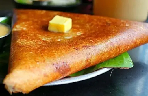 Butter Masala Dosa With Rava Idli