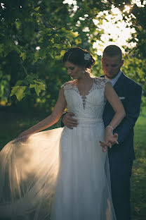 婚礼摄影师Berta Zoltán（bertazoltan）。2019 10月11日的照片