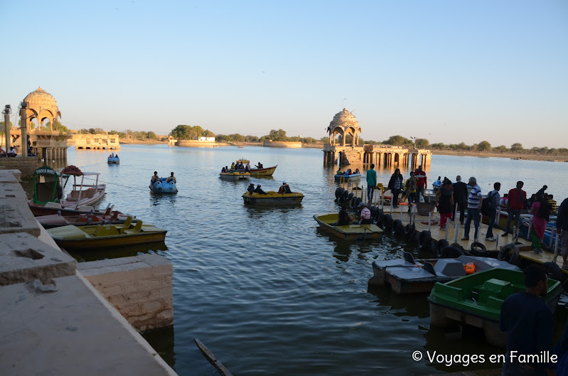 Gadi sagar lake