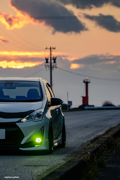 アクアのネズミっ子倶楽部・愛車の半顔が見たい・3月もよろしくお願いします・fclカラーチェンジLEDフォグバルブ・ライムイエローに関するカスタム事例の投稿画像1枚目