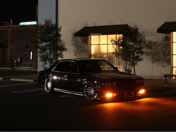 グロリアのDIY・エムズガレージに関するカスタム事例の投稿画像1枚目