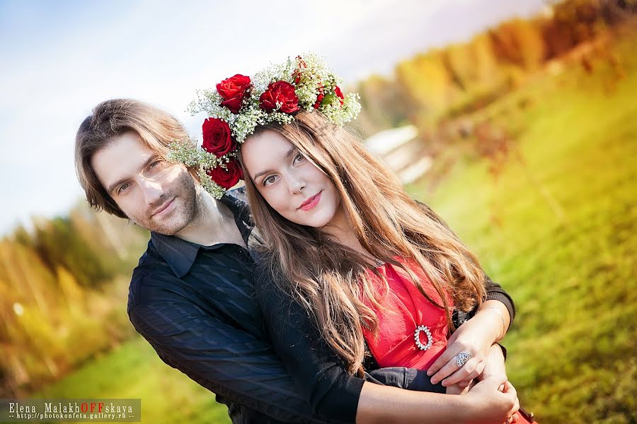 Fotógrafo de casamento Elena Malakhovskaya (konfetarus). Foto de 15 de março 2014