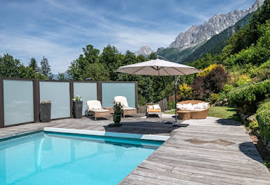 Chalet avec terrasse 2