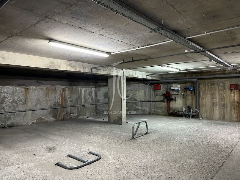 Vente parking  10 m² à Paris 11ème (75011), 18 000 €