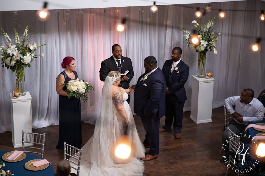 Fotógrafo de casamento Jerusha Pfannenschmidt (jerushapfannen). Foto de 8 de setembro 2019