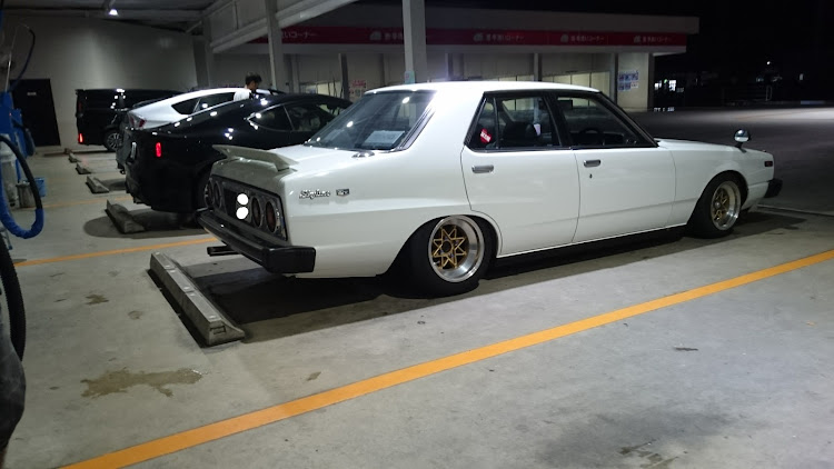 LSのローガン・洗車MT♪・週末のガソスタは最高♪・気分は中坊( ￣▽￣)♪・はしゃぎすぎ(≧∇≦)♪に関するカスタム事例の投稿画像5枚目