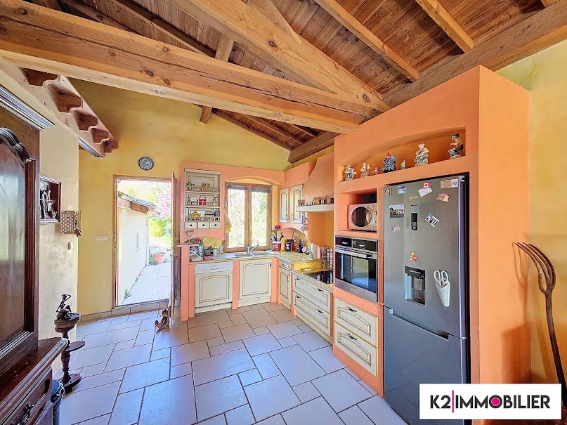 Vente villa 6 pièces 200 m² à Crest (26400), 674 000 €