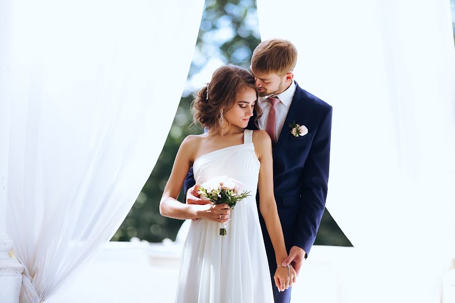 Fotógrafo de casamento Olga Shundeeva-Pilipenko (olgashundeeva). Foto de 27 de setembro 2018