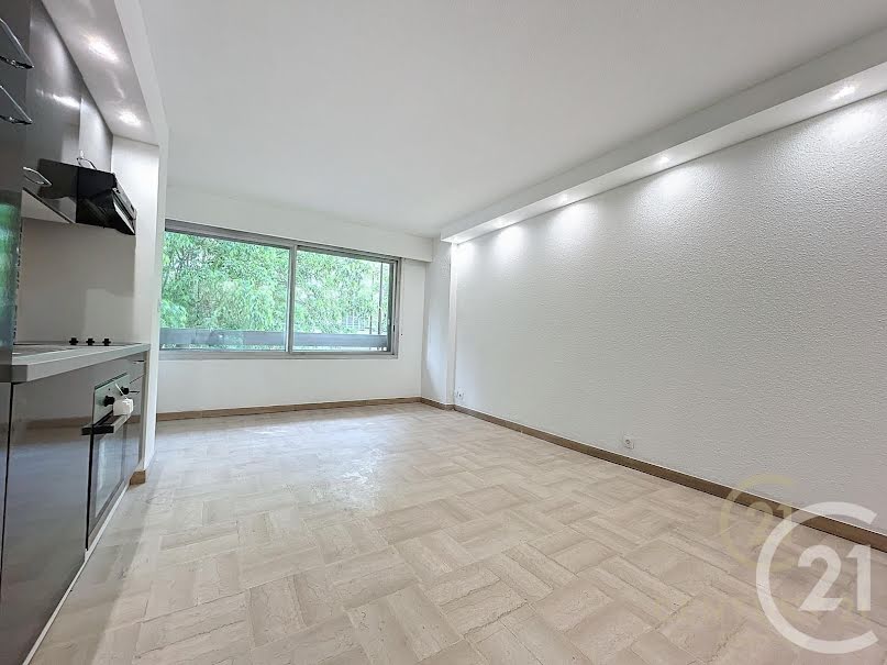 Vente appartement 2 pièces 31.74 m² à Juan les pins (06160), 192 000 €