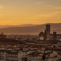 Ora d'oro, su una città d'oro...... di 