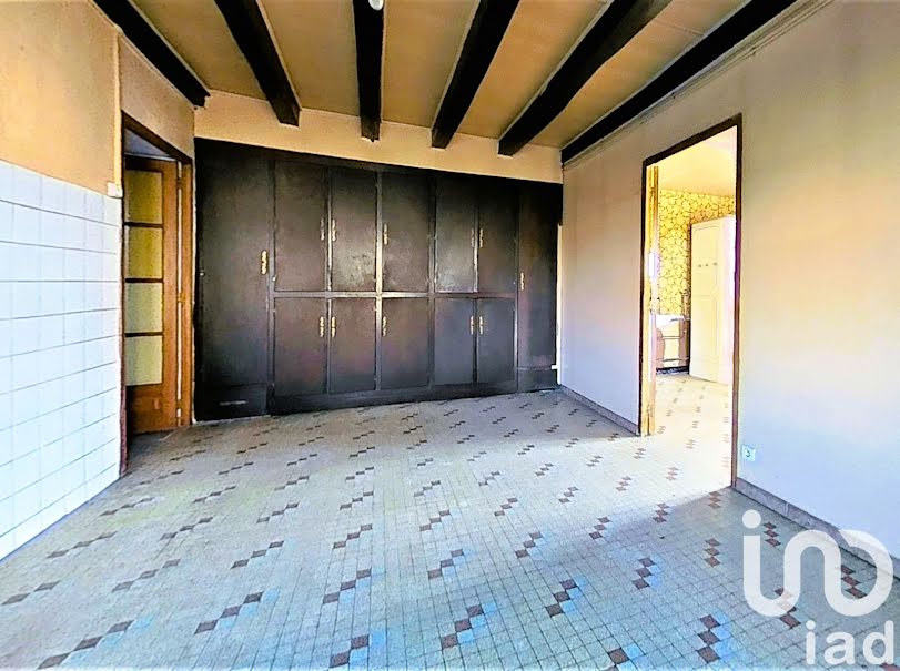 Vente maison 5 pièces 160 m² à Nieuil (16270), 40 000 €