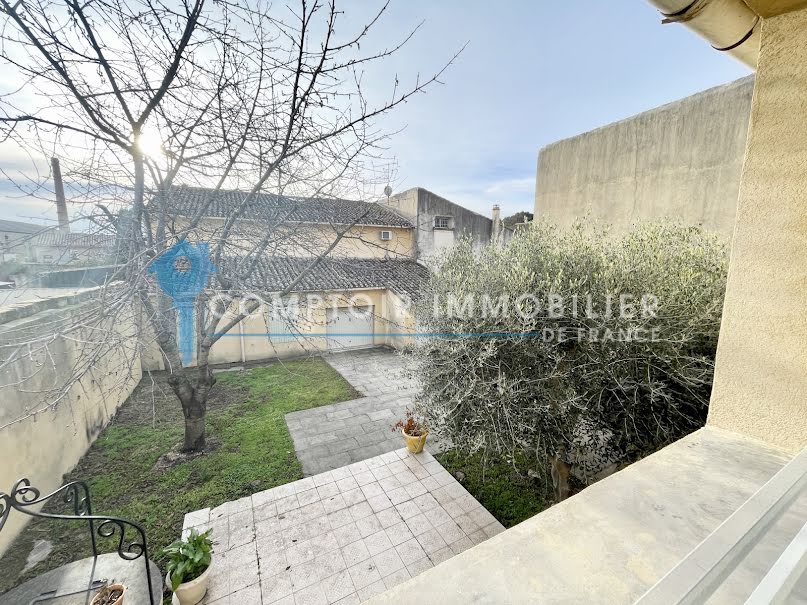 Vente maison 8 pièces 311 m² à Aigues-Vives (30670), 540 000 €