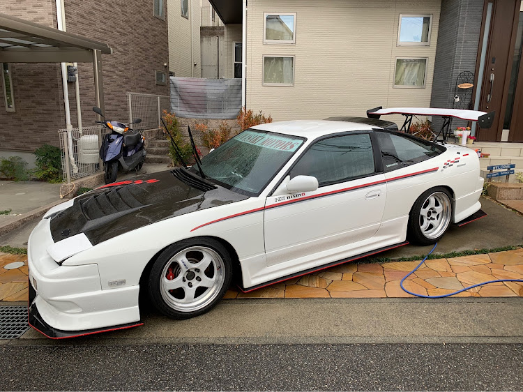 180SXの脱着式ハチマキ・洗車・大阪オートメッセ・180sx・KRPS13に関するカスタム事例の投稿画像1枚目