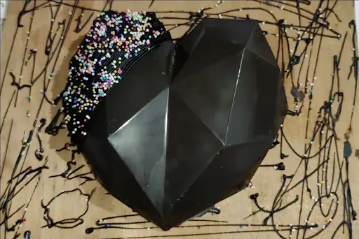 Eggless Dark Chocolate Heart Shape Pinata Cake [500 Grams]