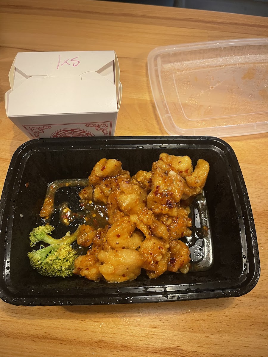 Their version of General Tso's Chicken, I will say it was much sweeter and less savory this than I am use to. Almost closer to an orange chicken. This is after eating, the container was filled!