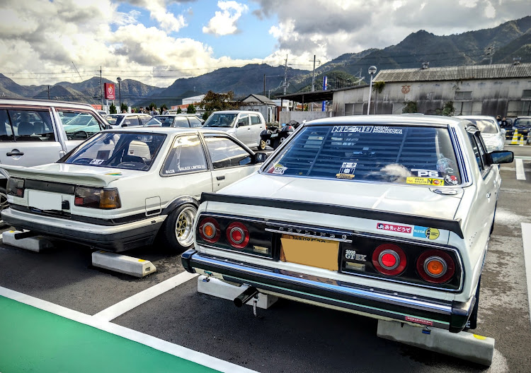 BRZの兵庫県 丹波市・レトロカーフェスティバル・第2弾(*ˊ˘ˋ*)｡♪:*°・やっちゃえ、NISSAN😆・まw…　まだ⌛駐車場🅿やけどな🤭(笑)😂😂に関するカスタム事例の投稿画像45枚目