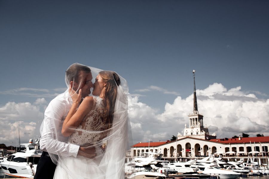 Fotógrafo de bodas Dmitriy Makarchenko (weddmak). Foto del 19 de marzo 2020