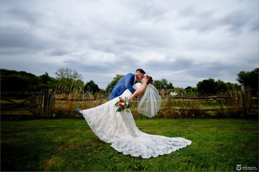 Huwelijksfotograaf Anna Mikulich (amikulichcouk). Foto van 19 juni 2019