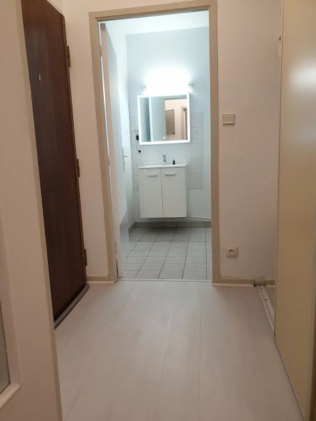 Location  appartement 1 pièce 24 m² à Strasbourg (67000), 580 €