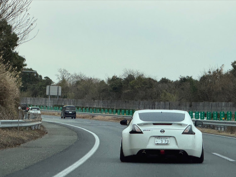 フェアレディZのPickUpCars2025・Fabro Racing・カモイレーシング・ドライブ・LOWLIFEGANGに関するカスタム事例の投稿画像2枚目