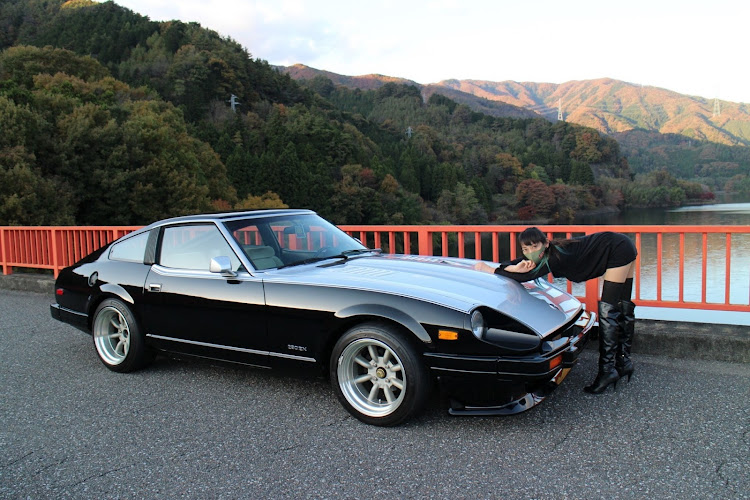 フェアレディZのz project japan・紅葉・s130・ドライブ・愛車に関するカスタム事例の投稿画像31枚目