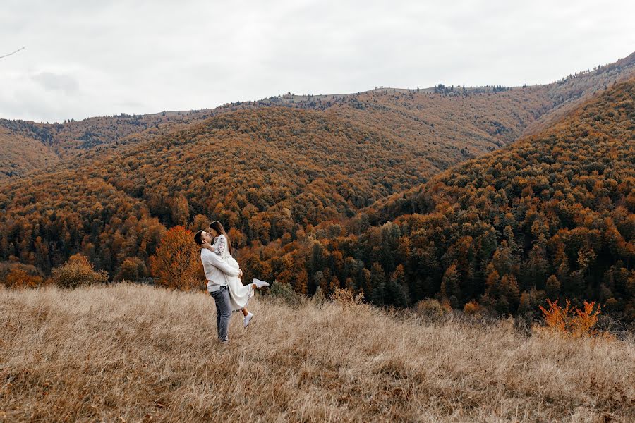 Весільний фотограф Назарий Перепелица (chiroki98). Фотографія від 29 жовтня 2021