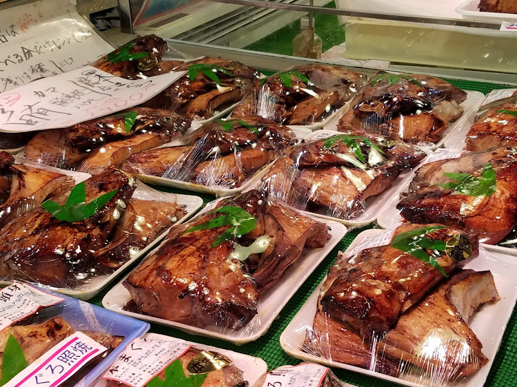 エルグランドのローガン・焼津さかなセンター・デカネタ丼・おだてに弱い私・満足に関するカスタム事例の投稿画像8枚目