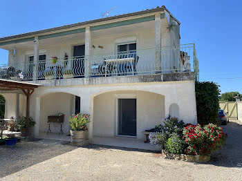 villa à Camaret-sur-Aigues (84)