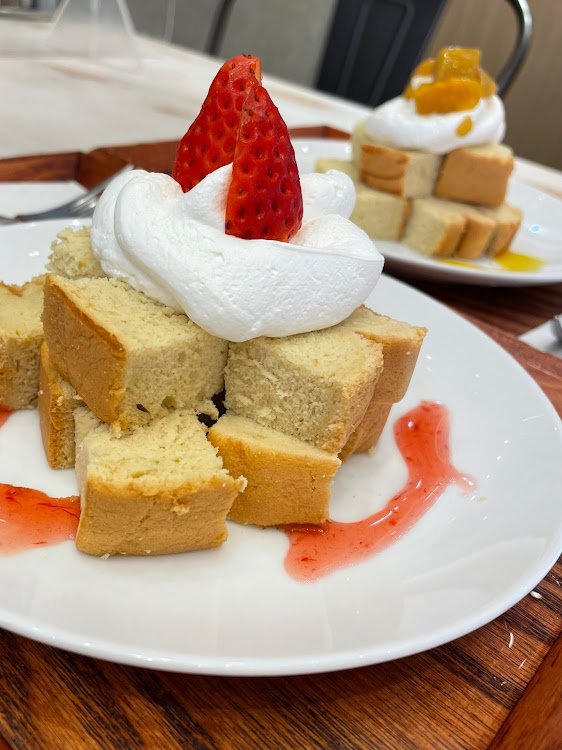 86の和歌山ツーリング・食べ旅・おなかすいた❤️・根来寺大門・ちょっと早い桜コラボに関するカスタム事例の投稿画像12枚目