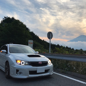 インプレッサ WRX STI GRB