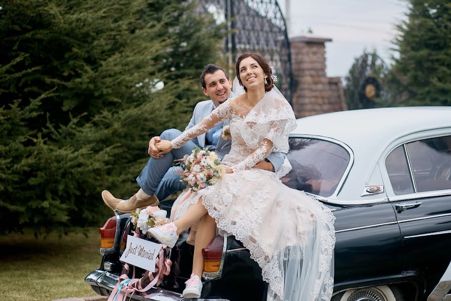 Fotografo di matrimoni Petr Molla (mollap). Foto del 2 aprile 2018