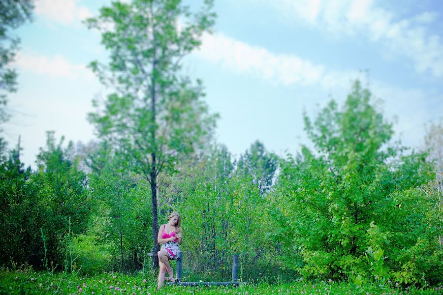 Svadobný fotograf Ekaterina Yuzhakova (eyuzhakova). Fotografia publikovaná 17. septembra 2014