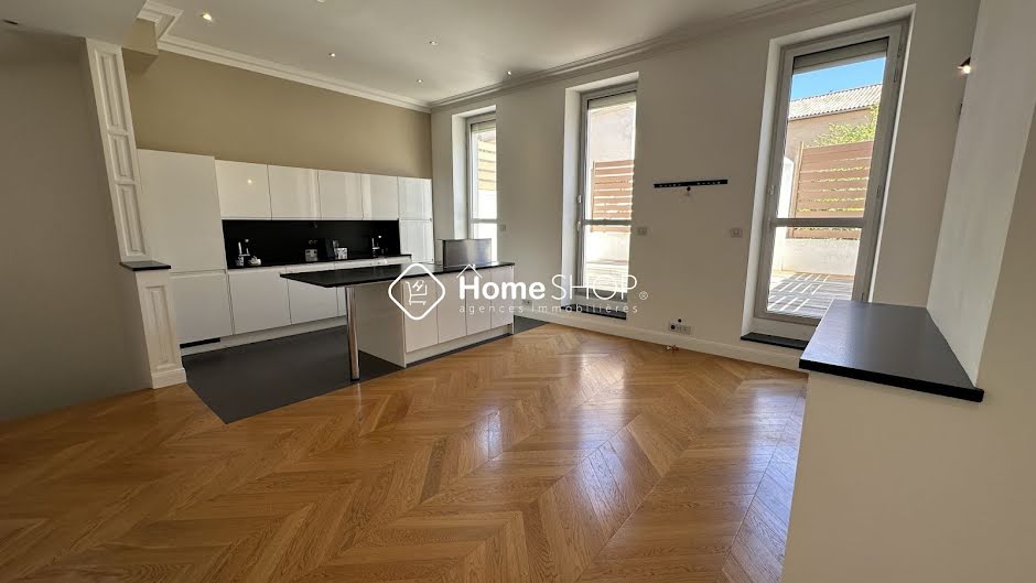 Location  maison 3 pièces 101 m² à Marseille 6ème (13006), 1 960 €