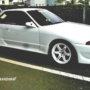 スカイライン GT-R BNR32