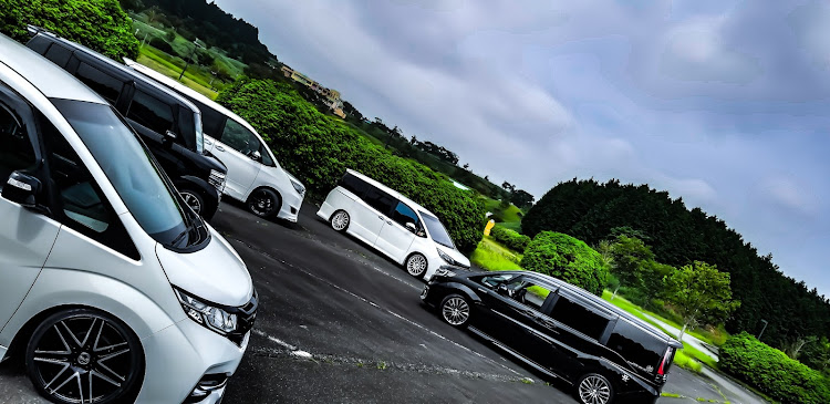 ノアの80系  ノア  ヴォクシー  エスクァイア・SilkBlaze・silkコラボ・たのしいが1番‼️・TEAM Excitaciónに関するカスタム事例の投稿画像3枚目