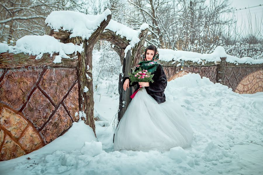 Vestuvių fotografas Valentina Baturina (valentinalucky). Nuotrauka 2018 kovo 26