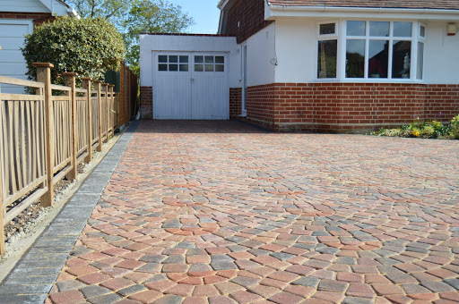 Red Oak Builders Ltd